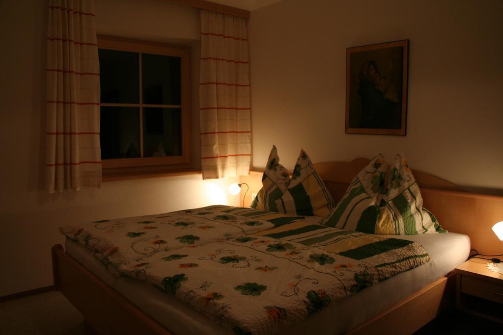 Ferienwohnungen Bachergut Mariapfarr Habitación foto